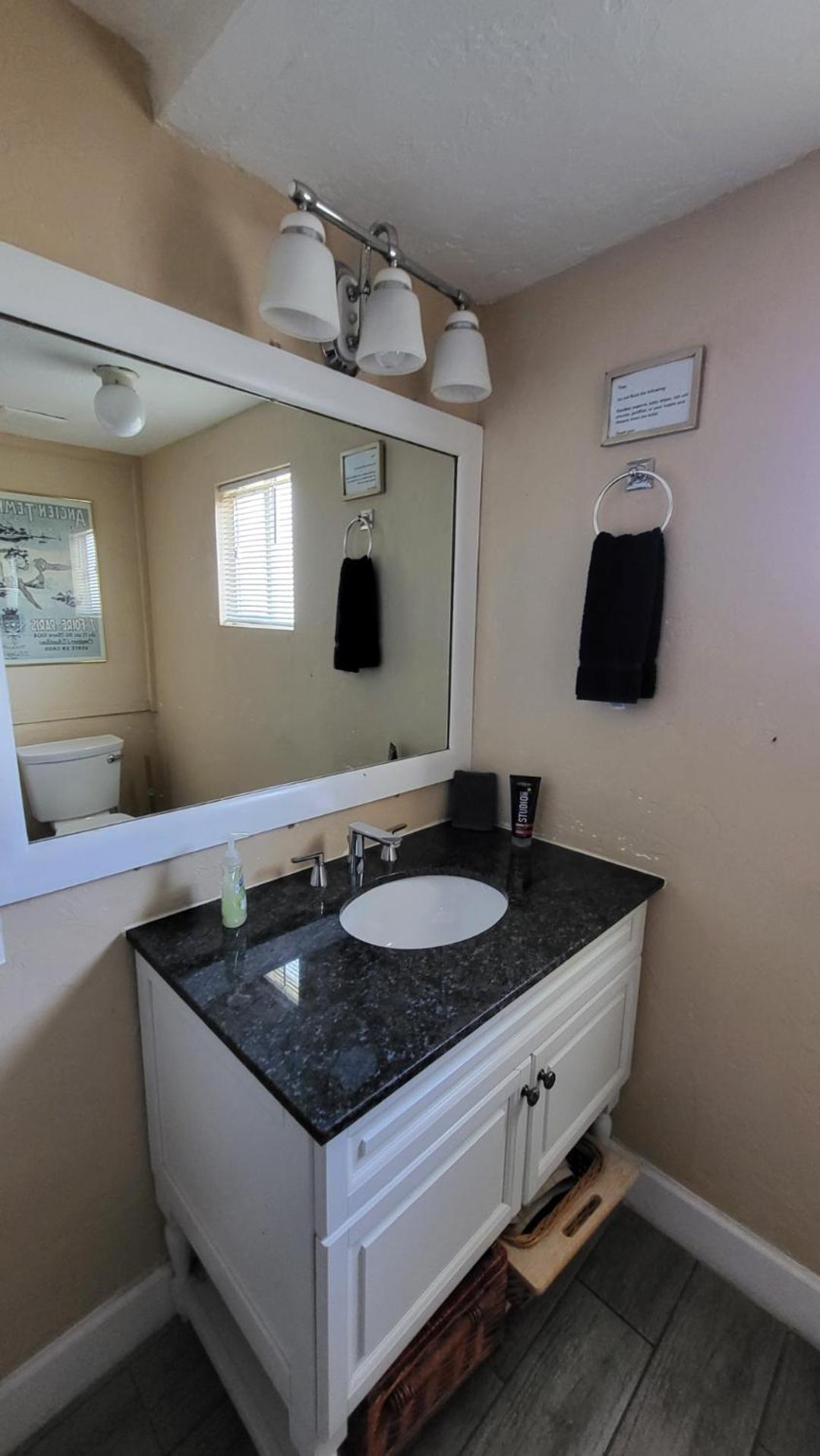 U2 - Private 2Br Walkup Apt In Dt Phx With Pkg Phoenix Luaran gambar